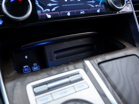 Used 2024 Genesis GV80 2.5T image 27