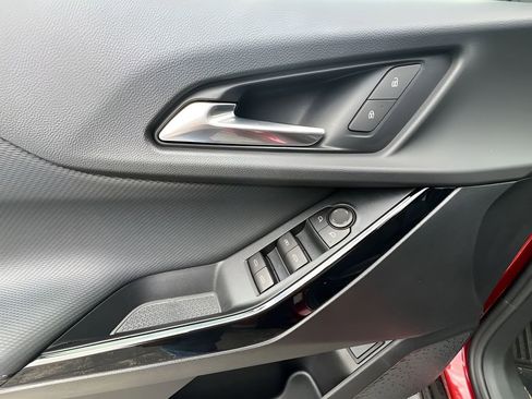 New 2026 Chevrolet Equinox LT w/ Convenience Package II image 22