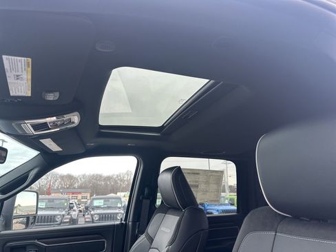 New 2025 RAM 2500 Laramie image 30