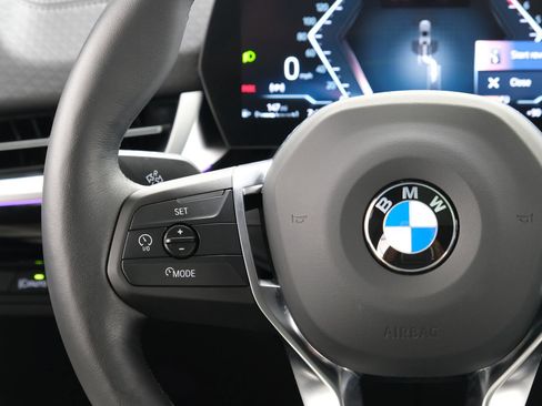 Used 2025 BMW X2 xDrive28i w/ Technology Package AWD/4WD image 11
