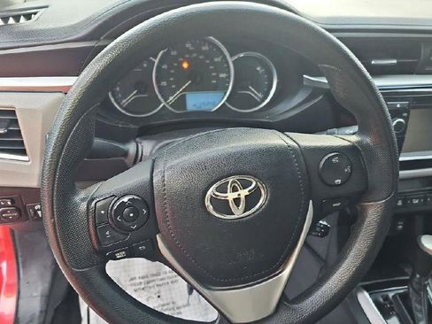Used 2016 Toyota Corolla LE FWD image 4