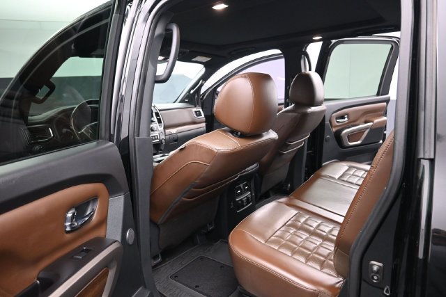 Used 2021 Nissan Titan Platinum Reserve w/ Moonroof Package AWD/4WD image 4