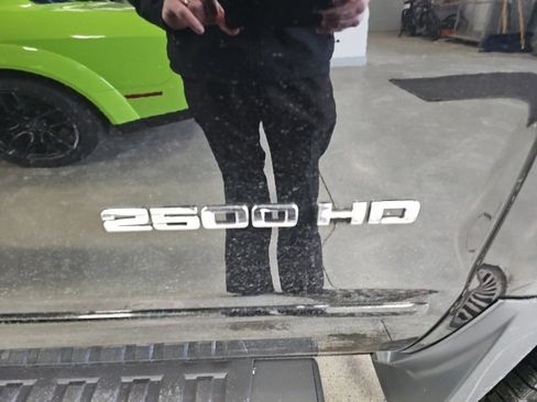 Used 2015 Chevrolet Silverado 2500 LT w/ LT Convenience Package image 6