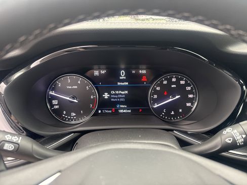 Used 2023 Buick Envision Essence AWD/4WD image 20