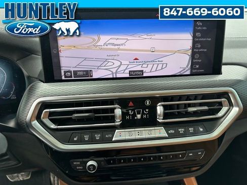 Used 2023 BMW X4 xDrive30i image 25