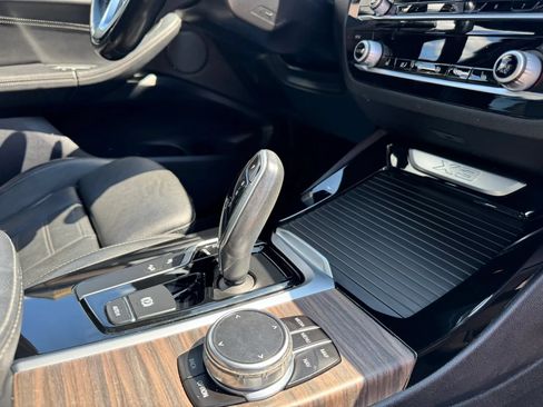 Used 2018 BMW X3 xDrive30i w/ Premium Package AWD/4WD image 31