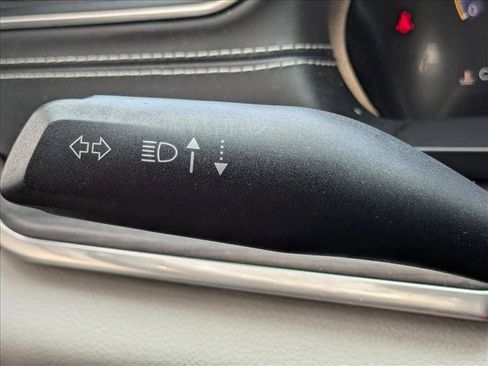 Used 2021 Jeep Grand Cherokee L Overland w/ Trailer Tow Group (B) image 12