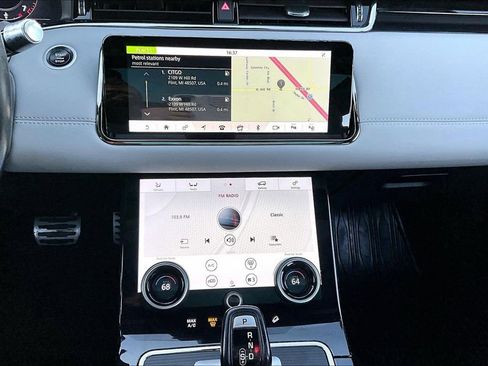 Used 2020 Land Rover Range Rover Evoque First Edition image 14