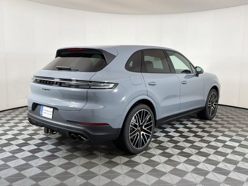 New 2026 Porsche Cayenne AWD/4WD image 10