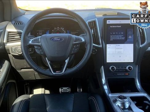 Used 2022 Ford Edge ST image 5