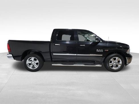Used 2017 RAM 1500 Big Horn AWD/4WD image 4