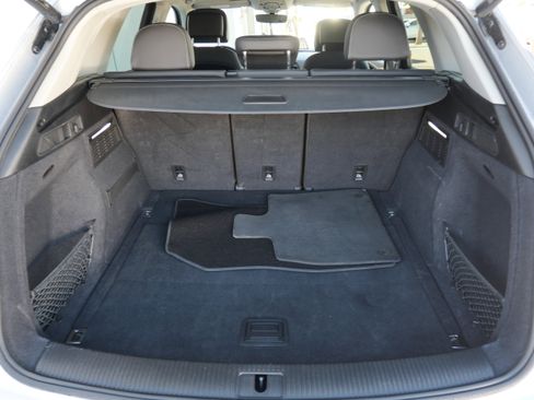 Used 2022 Audi Q5 2.0T Premium image 7