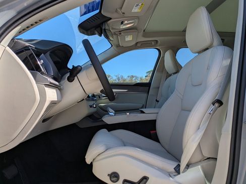 New 2026 Volvo XC90 B6 Ultra w/ Protection Package AWD/4WD image 2