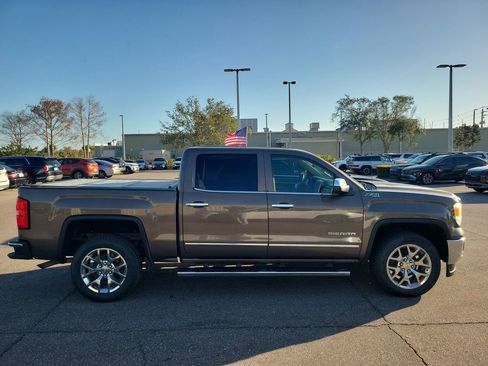 Used 2014 GMC Sierra 1500 SLT w/ SLT Crew Cab Value Package image 11