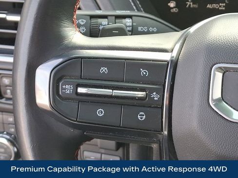 Used 2025 GMC Yukon XL AT4 Ultimate w/ LPO, Floor Liner Package image 7