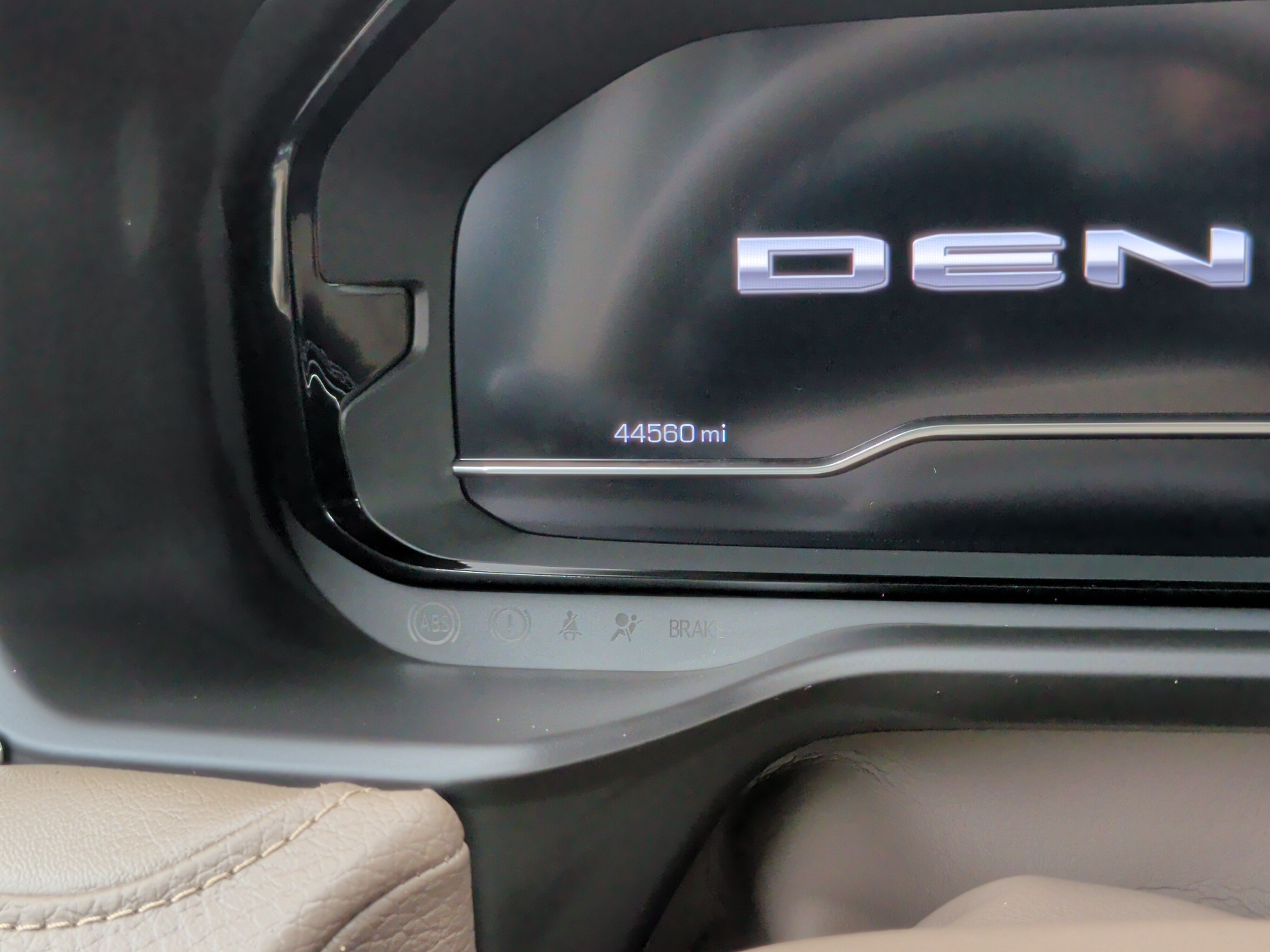 Used 2024 GMC Yukon Denali AWD/4WD image 15