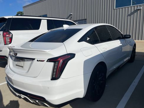 Used 2021 Cadillac CT5 V w/ Premium Package AWD/4WD image 4