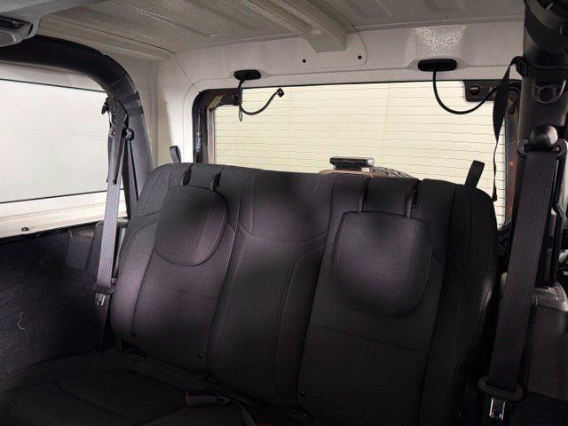 Used 2021 Jeep Wrangler Sport AWD/4WD image 22