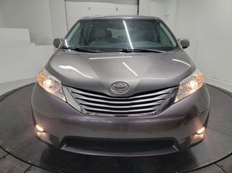 Used 2017 Toyota Sienna XLE video 2