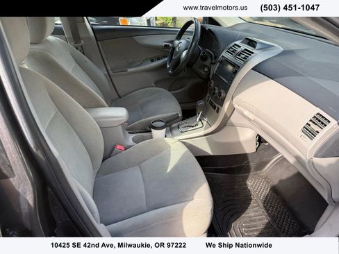 Used 2013 Toyota Corolla LE image 8