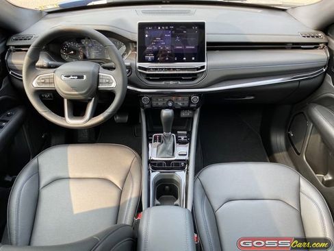 New 2025 Jeep Compass Limited w/ Sun & Sound Group image 9