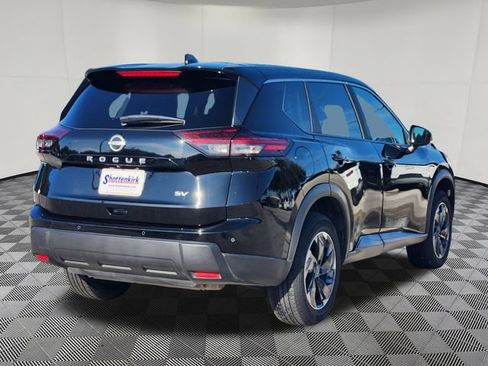 Used 2024 Nissan Rogue SV FWD image 5