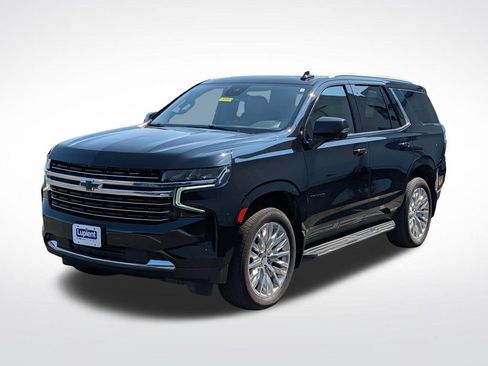 Used 2024 Chevrolet Tahoe LT w/ LT Signature Package AWD/4WD image 9