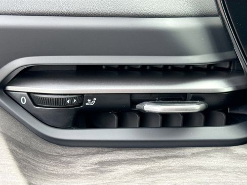 New 2025 Audi Q5 Premium Plus AWD/4WD image 35
