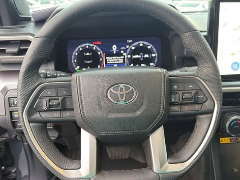 Certified 2025 Toyota Tacoma TRD Off-Road w/ TRD Off Road Upgrade Package AWD/4WD image 20