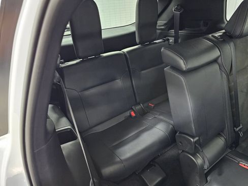 Used 2024 Mitsubishi Outlander SE AWD/4WD image 18