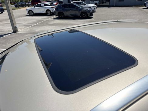 Used 2018 Lexus RX 350 FWD w/ Premium Package image 11