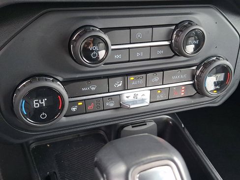 Certified 2025 Ford Bronco Outer Banks AWD/4WD image 15
