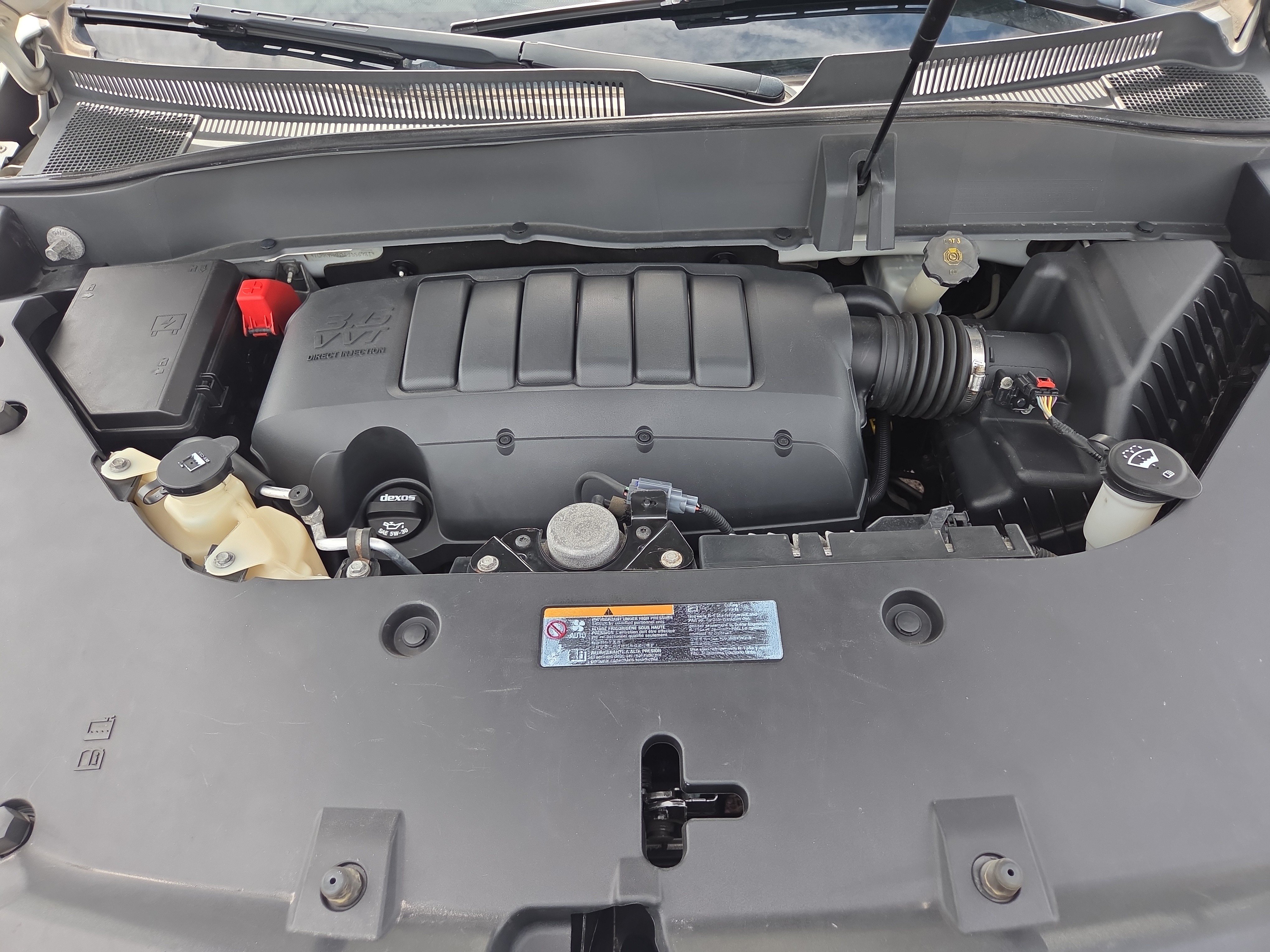 Used 2014 GMC Acadia SLT AWD/4WD image 32