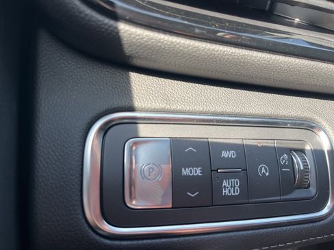 New 2026 Buick Enclave Avenir w/ Super Cruise Package image 19