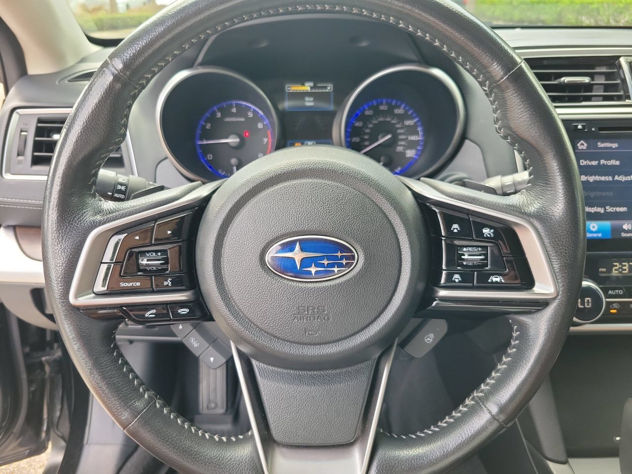 Used 2019 Subaru Outback 3.6R Touring AWD/4WD image 19