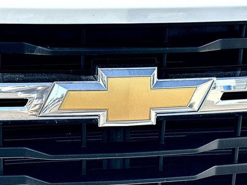 Used 2025 Chevrolet Silverado 2500 LT w/ Convenience Package AWD/4WD image 38