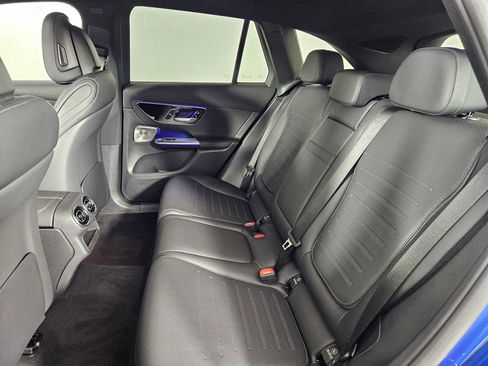New 2025 Mercedes-Benz GLC 300 4MATIC image 19
