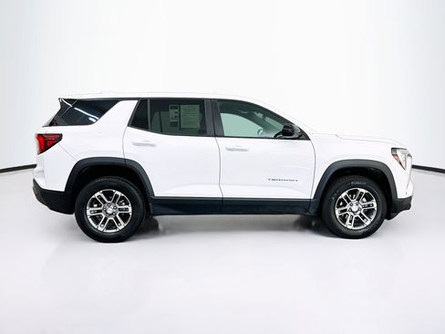 Used 2025 GMC Terrain Elevation AWD/4WD image 10
