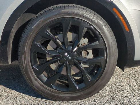 Used 2022 Kia Sorento SX image 11