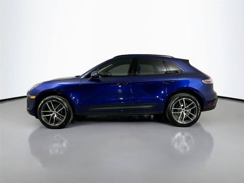 Certified 2026 Porsche Macan AWD/4WD image 2