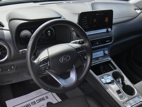Used 2023 Hyundai Kona SEL FWD image 16