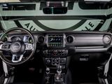 Used 2021 Jeep Wrangler Unlimited Sahara image 2