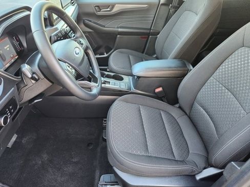 Used 2024 Ford Escape Active image 12