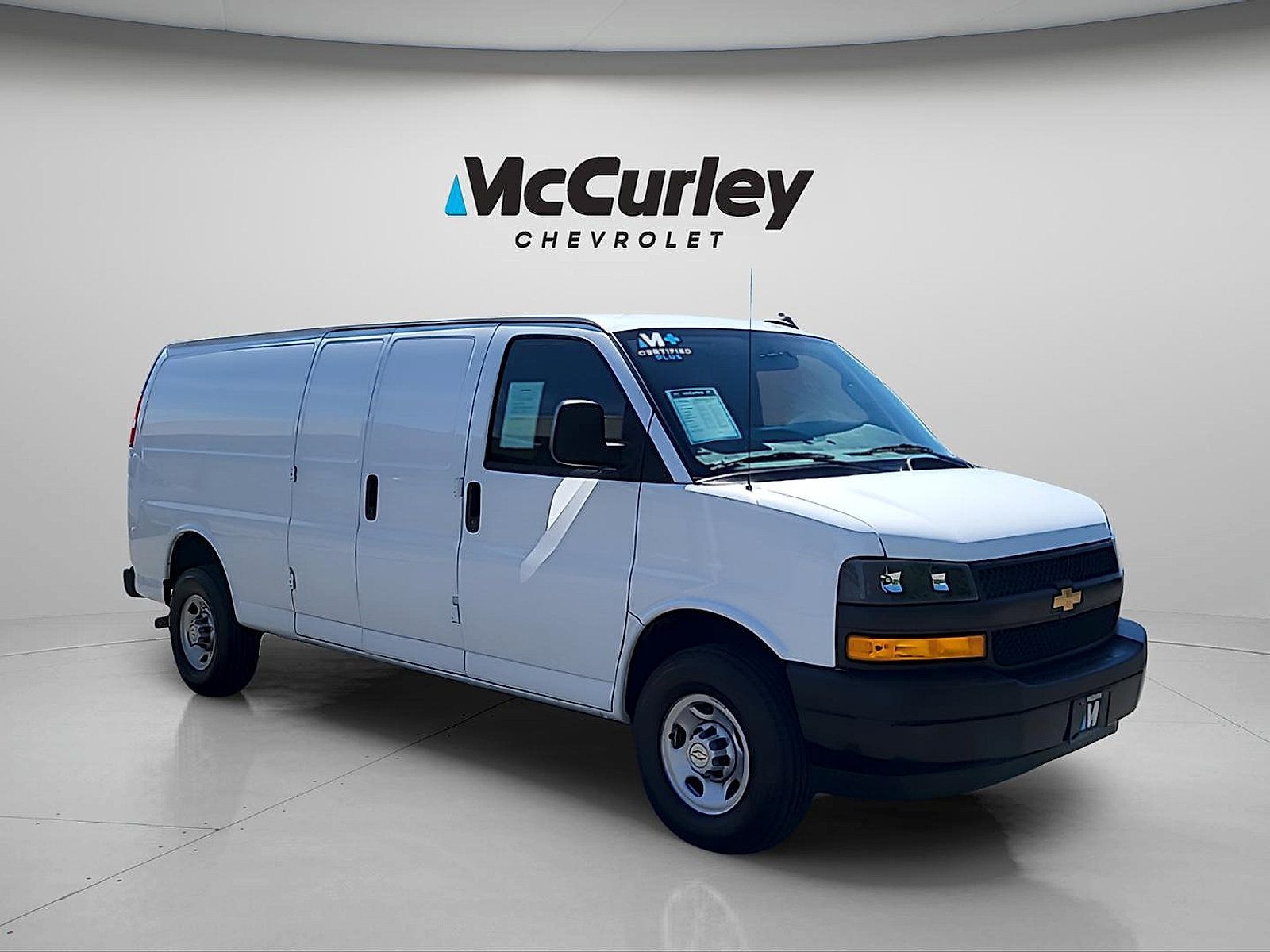 Used 2025 Chevrolet Express 2500 Extended w/ Driver Convenience Package RWD image 1