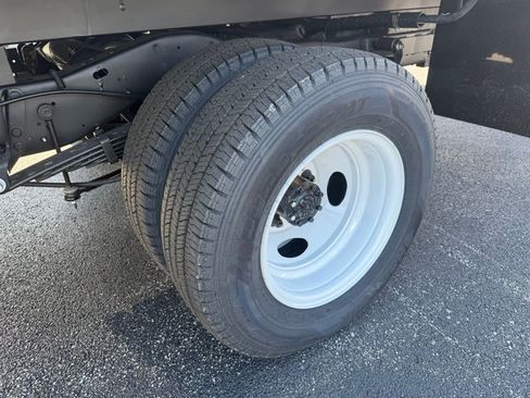New 2027 Ford E-450 and Econoline 450 Super Duty w/ Power Equipment Group RWD image 25