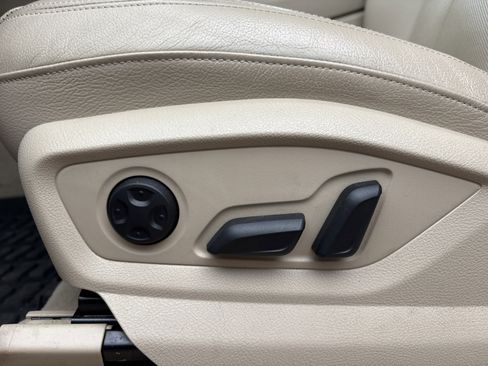 Used 2019 Audi Q7 3.0T Prestige w/ Prestige Package image 40