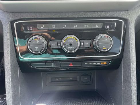 Certified 2023 Volkswagen Atlas SE w/ Panoramic Sunroof Package FWD image 28