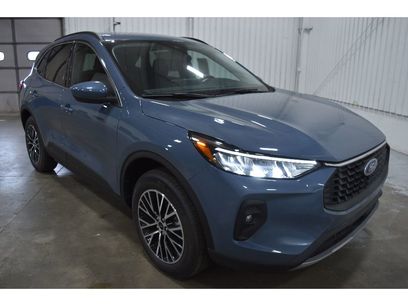 New 2025 Ford Escape SE