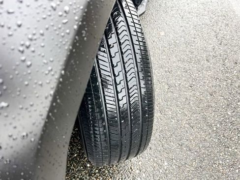 Used 2025 Toyota 4Runner SR5 image 3