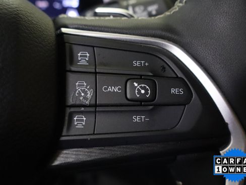 Used 2024 Jeep Grand Cherokee L Laredo image 29